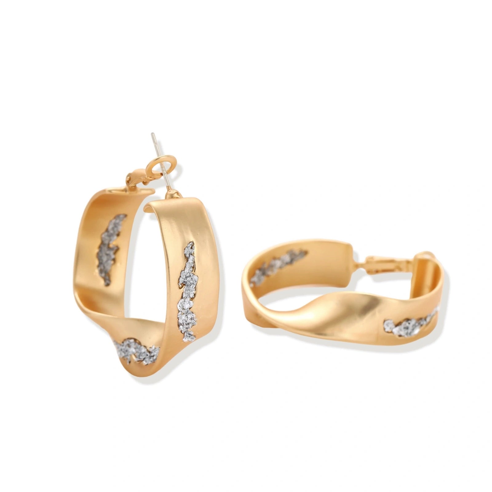 Sculptural wavy hoop earrings with crystal details and organic curved silhouette in gold and silver variants