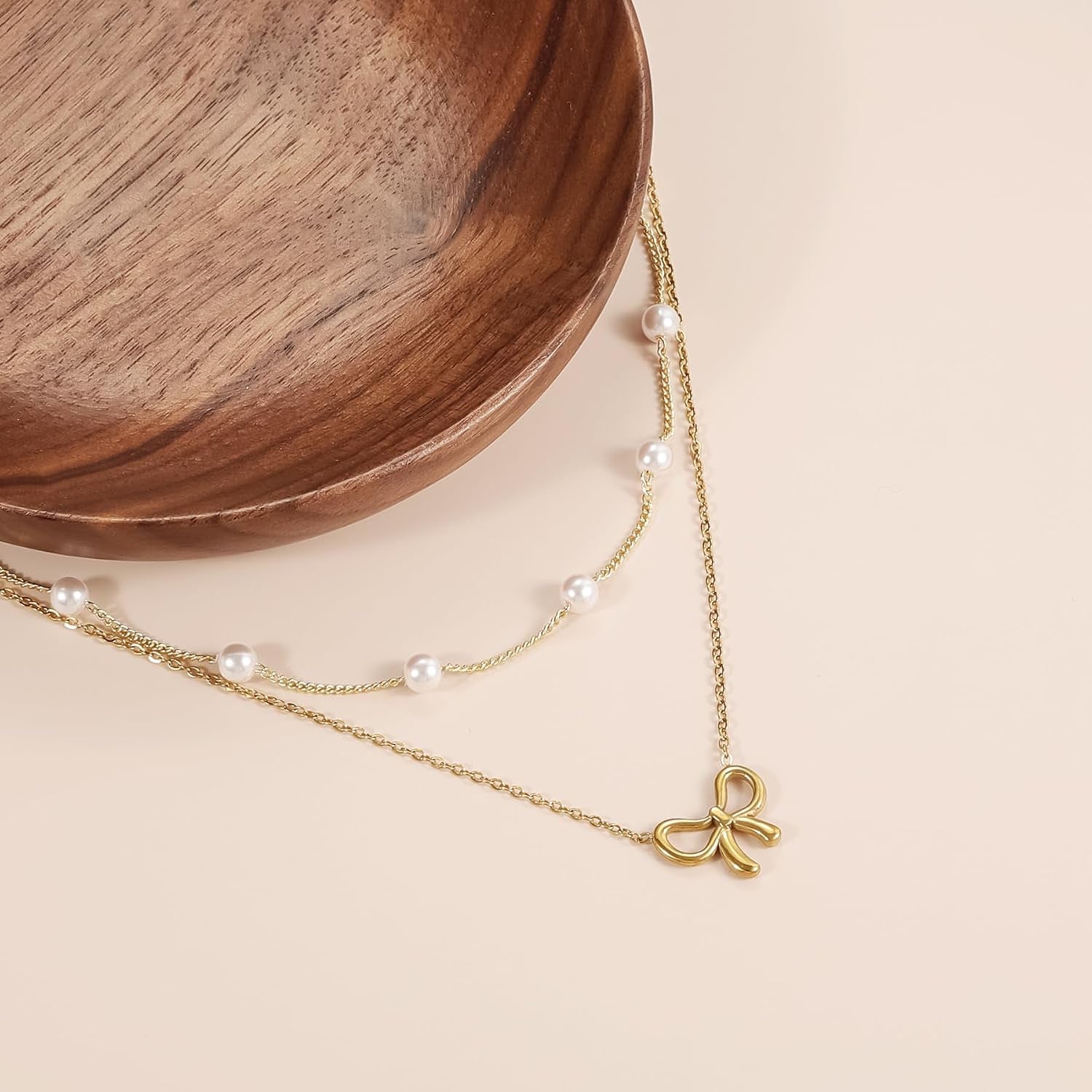 Belle Pearl Bow Pendant Necklace