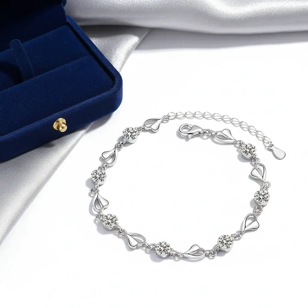 Elegant Silver Heart Moissanite Bracelet - Perfect for Parties and Gifts