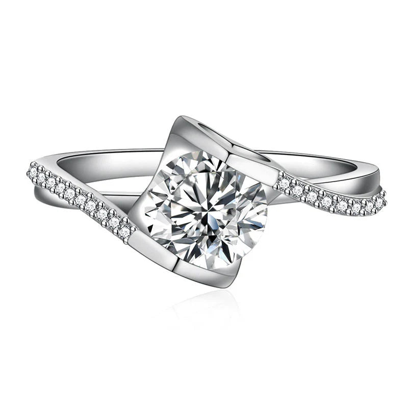 Round Brilliant Cut Cubic Zirconia Engagement Ring for Women in 925 Sterling Silver