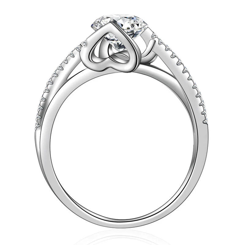 Round Brilliant Cut Cubic Zirconia Engagement Ring for Women in 925 Sterling Silver