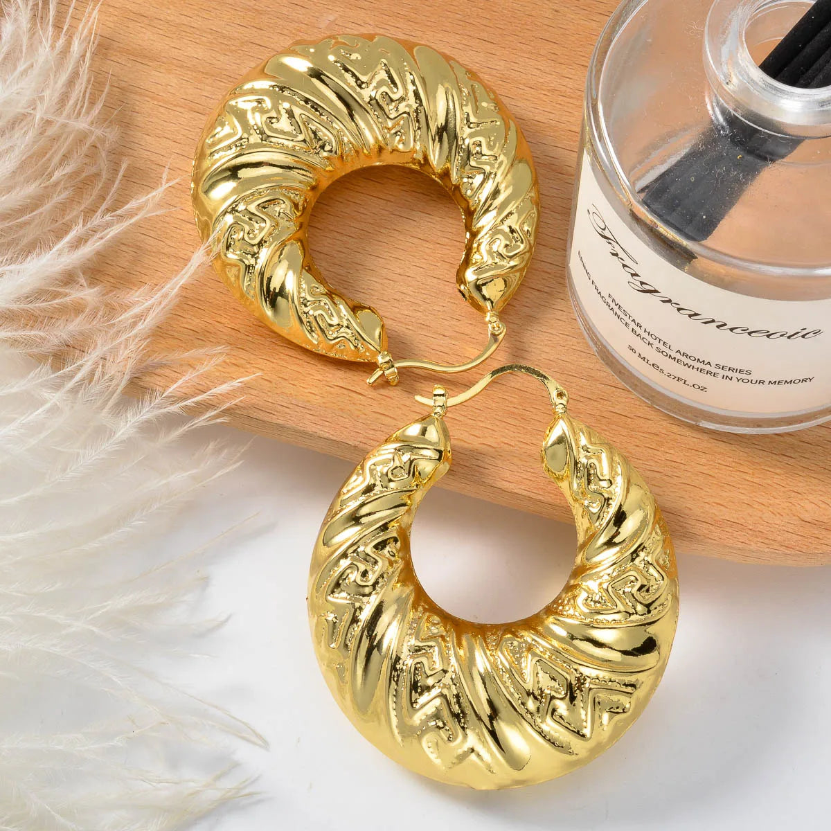 Chunky Statement Hoop Earrings – 18K Gold-Plated – alternate view 3