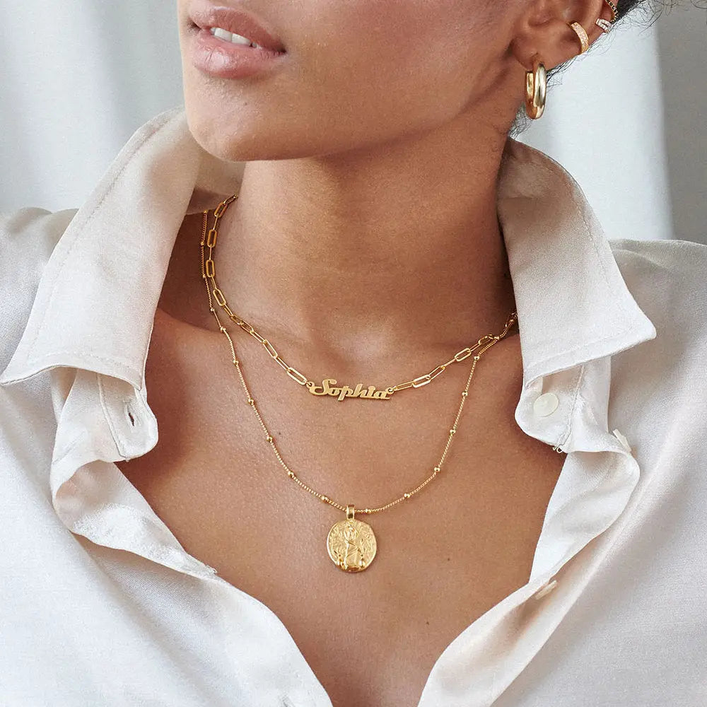 Elegant Silver Vintage Personalized Name Necklace